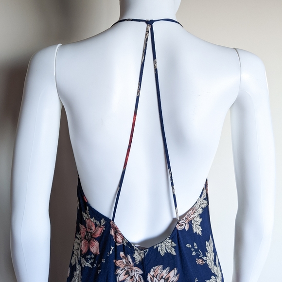 Strappy Floral Low Back Dress - Picture 4 of 6